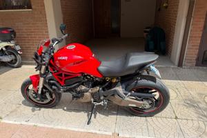 Ducati Monster 821