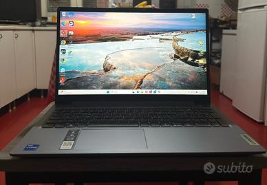Lenovo IdeaPad Slim 3 Notebook 15,6” FHD