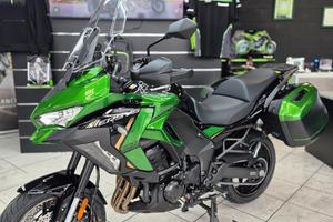 Kawasaki Versys 1100 touring PROMO