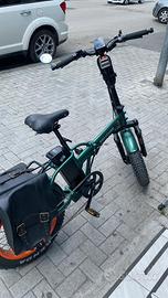 Bicicletta elettrica come un gioiello