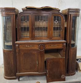 Antica Credenza inizio 900 in legno massiccio