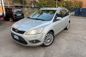 Ford Focus 1.6 90CV