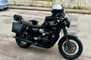 Bonneville T120 Black