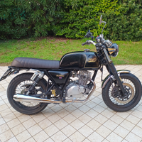 Moto Mash 125 Black Seven