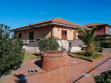 Villa Primosole beach