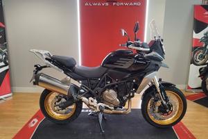 Qj Motor SRT 700 SX - PROMO TASSO ZERO