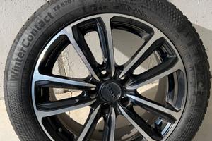 Gomme invernali complete di cerchi