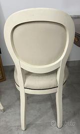 Sedie in legno massiccio
