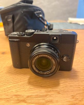 Fujifilm x10