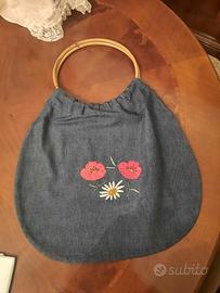 Borsa vintage anni '60 con ricamo a mano