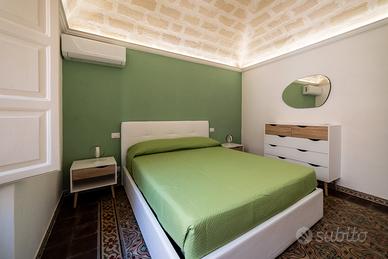 Casa in centro storico fronte porto