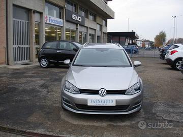 VOLKS. GOLF VARIANT 1.6 TDI 2017!!