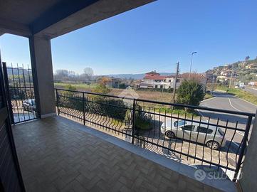 6 LOCALI A ISOLA DEL LIRI