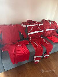 Abbigliamento Divisa Croce Rossa lotto completo