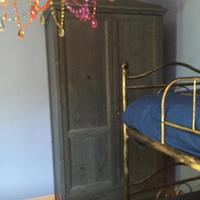 Armadio e letto singolo e letto estraibile