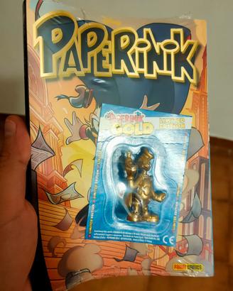 Paperinik con statuina gold