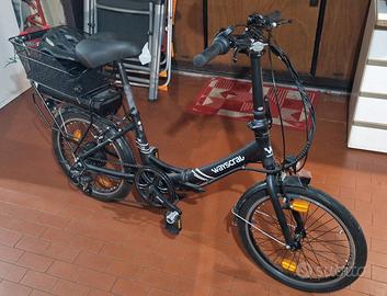 Bicicletta con pedalata Assistita
