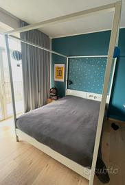 Letto matrimoniale baldacchino piu materasso