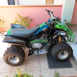 Quad agricolo gancio traino e carrello