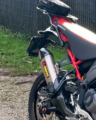 Terminale Akrapovic per Ducati Desert x  omologato