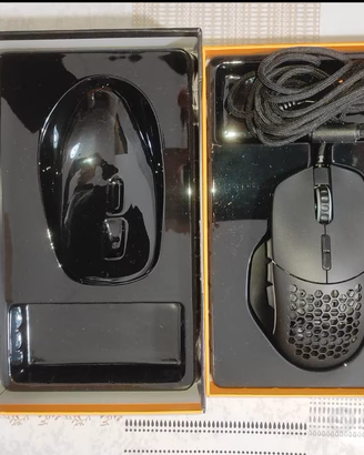 Mouse da gaming RGB USB Glorius Model I come nuovo