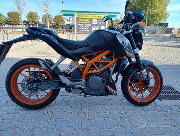 KTM Duke 390