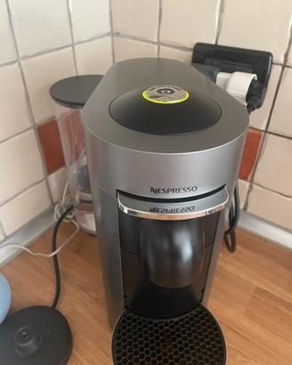 Macchina caffè nespresso vertuo