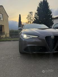 Alfa romeo giulia 2.2 190cv 2020