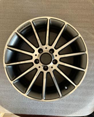 Cerchio mercedes classe A B CLA RAGGIO 18 amg