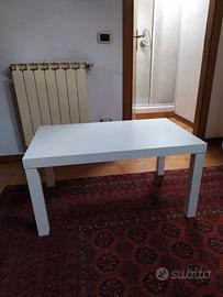 Tavolino bianco