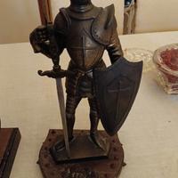 statuine armatura medioevale