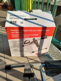 Pedaliera pieghevole con display