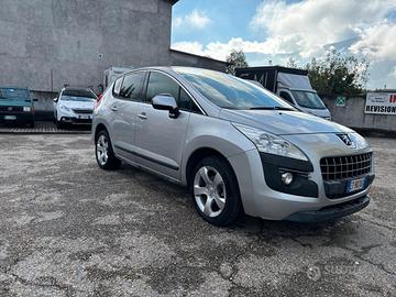 Peugeot 3008 1.6 e-HDi 115CV cambio robotizzato S.