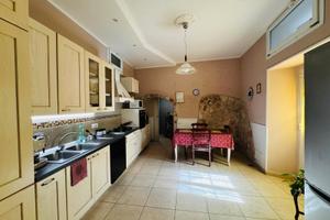 Castel S. Giorgio:su 2 livelli