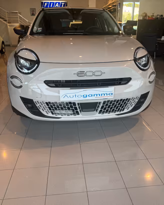FIAT 600 Hybrid 110 CV DCT MHEV