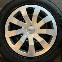 4 cerchi audi A1  + copri cerchi