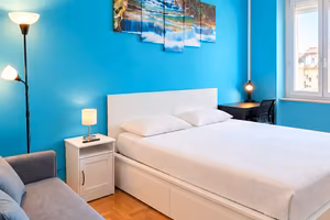 Ampia Camera Singola con divano e TV ALL INCLUSIVE