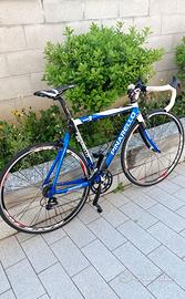 Pinarello FP1  taglia M con ruote Nuove.