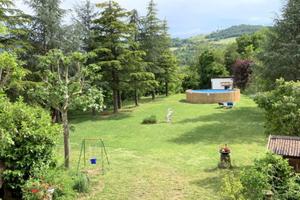 Casa vacanza tra Bologna e Firenze con parco