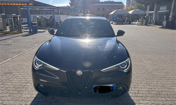 Stelvio 2.2 t Sprint rwd 160cv auto