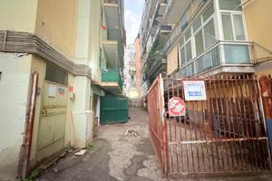 BOX A TORRE DEL GRECO