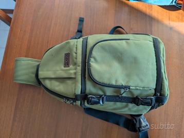 Zaino borsa fotografica mono spalla verde militare