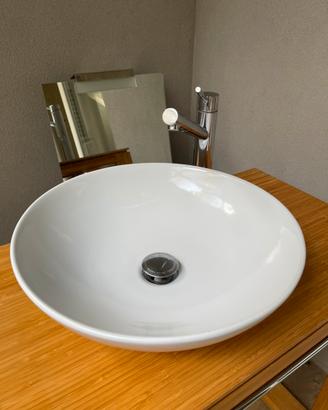 Linea Beta mobile bagno in bambù con vasca