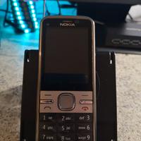Nokia C5-00 in condizioni Perfette in omaggio 