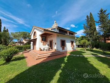 Villa con parco Peccioli Ghizzano