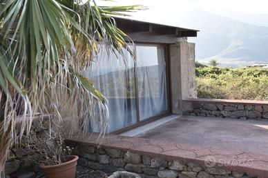 Appartamento di 80 m² con 3 locali a Pantelleria