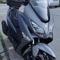 Suzuki Burgman 400
