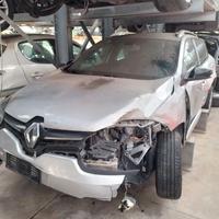 RENAULT MEGANE 1.5 D - ANNO 2016 - PER RICAMBI