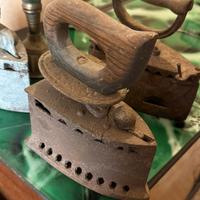 Ferro da stiro a carbone