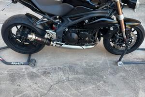 Triumph speed triple 2010